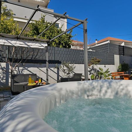 Luxury Apartment With Garden Jacuzzi And Wellness Trogir Zewnętrze zdjęcie