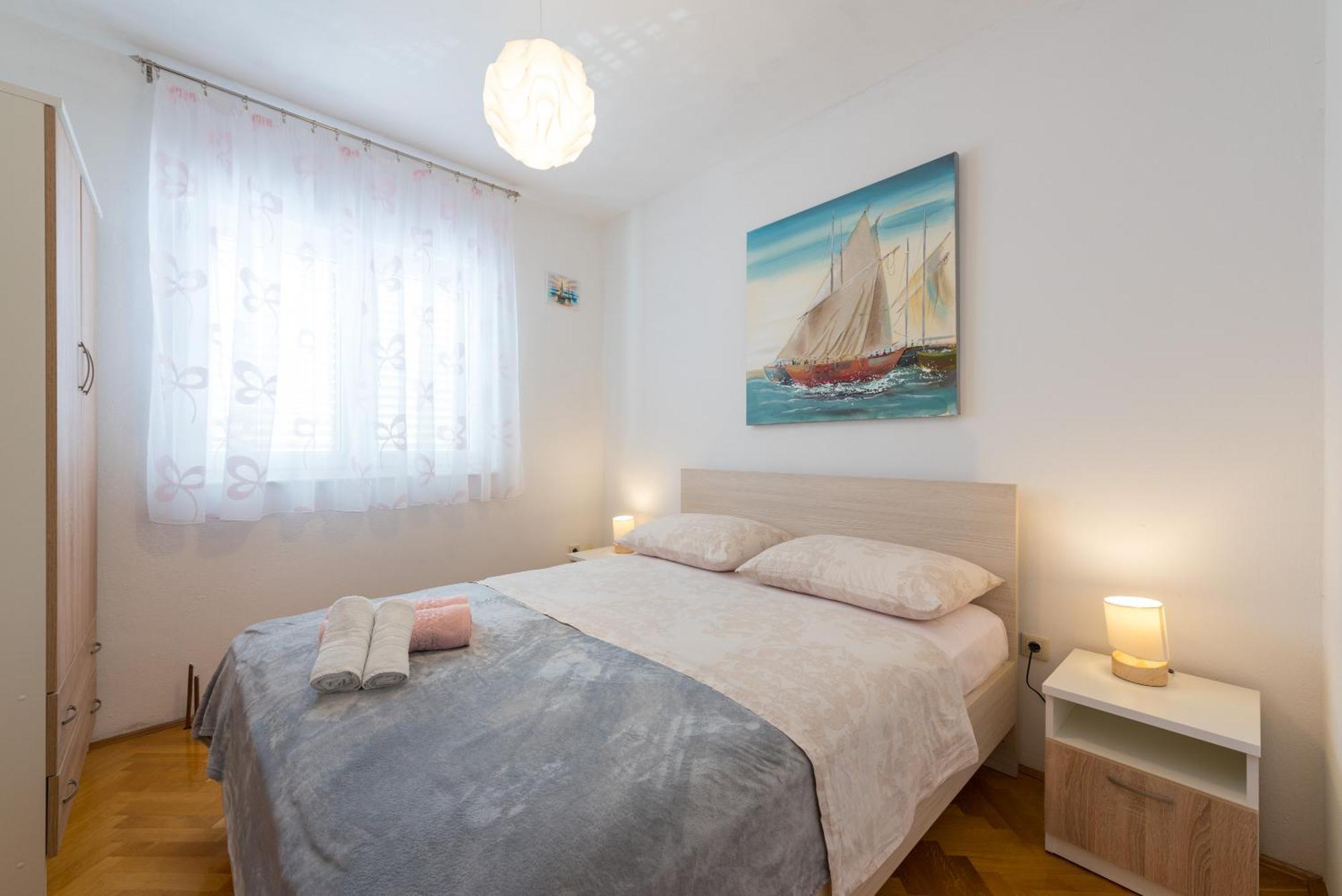 Luxury Apartment With Garden Jacuzzi And Wellness Trogir Zewnętrze zdjęcie