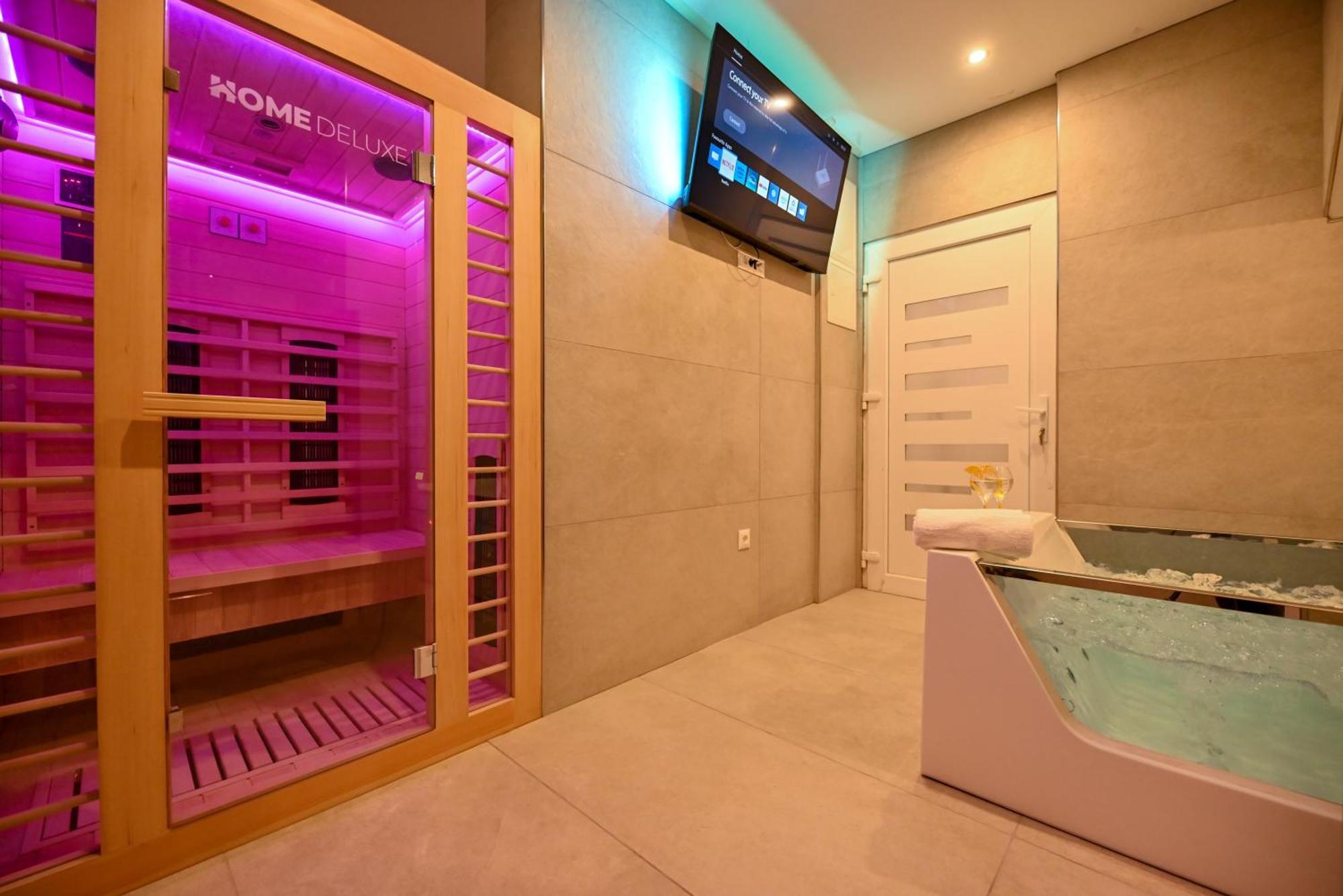 Luxury Apartment With Garden Jacuzzi And Wellness Trogir Zewnętrze zdjęcie